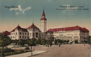 Marosvásárhely town hall with the community center