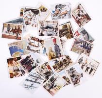 cca 1940 Die Deutsche Wehrmacht 31 gyűjtői képecske / Nazi propaganda collecting pictures