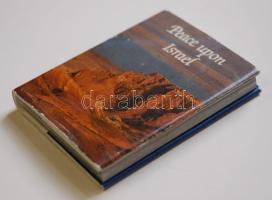 Judaika témájú minikönyv: Peace upon Israel. Photographs by Károly Szelényi, text by Tamás Raj. Bp.,...