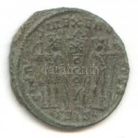 Roman Empire / Constans 337-350. Follis Br "D N CONSTANS P F AVG / GLORIA EXERCITVS / DSIS&quot...