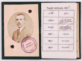 1933 Egyesült Csarnoki, Piaci, és Vásári Kereskedők orsz. Ipartársulata fényképes tagsági igazolvány tagsági bélyegekkel