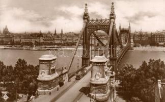 Budapest, az eredeti, robbantás előtti Erzsébet híd