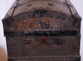 cca 1916 Eredeti katonaláda teljesen ép, kulccsal, egyik bőrszíj szakadt /
cca 1916 Original k.u.k. ...