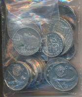 Vegyes fémpénz tétel 29db cseh, horvát, mexikói és amerikai forgalmi érmékkel T:vegyes