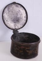 cca 1700 Ón szentségtartó szelence I.C.O. felirattal / 
cca 1700 Tin tabernacle 9x6 cm