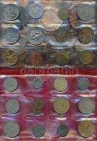 70db vegyes fémpénz, zseton és emlékérem tétel magyar és külföldi darabokkal kis berakóban T:vegyes
