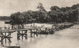 Korneuburg, k.u.k. Eisenbahnregiment build a bridge (wet damage)