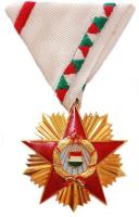 1957. "A Magyar Népköztársaság Érdemrendje" 1957-es címer, aranyozott Br kitüntetés mellszalaggal T:1 Csak 30 adományozás! Hungary 1957. "Order of Merit of the Hungarian Peoples Republic" with 1957 coat of arms on ribbon, gilt Br decoration on ribbon. Only 30 pieces of this version C:UNC Rare!