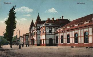 Szolnok vasútállomás