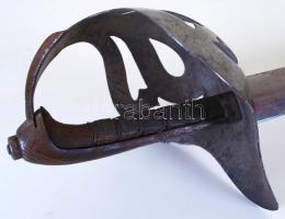 XIX. sz. Lovassági kard hüvellyel közepes állapotban /
XIXth century cavalry sword 98 cm