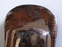 XIX. sz. Lovassági kard hüvellyel közepes állapotban /
XIXth century cavalry sword 98 cm