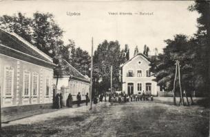 Újbécs, Újpécs railway station