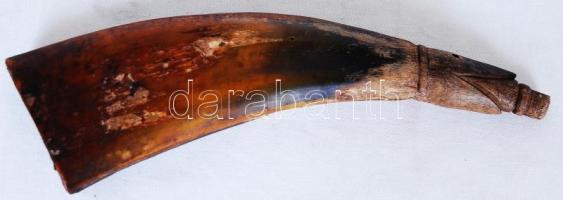 Fából és szaruból készült halfejes kulacs / 
Flask from horn and wood decorated with fish head, 24cm