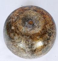 Keleti motívumokkal gazdagon díszített réz tálka / 
Little brass bowl with oriental decoration, d: 1...