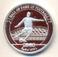 Uganda 2006. 2000Sh Ag "A labdarúgás halhatatlanjainak csarnoka - Anglia 2000-es évek" T:PP Uganda 2006. 2000 Shilling Ag "Hall of Fame of football - England 2000s" C:PP