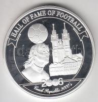 Uganda 2006. 2000Sh Ag "A labdarúgás halhatatlanjainak csarnoka - Csehország 2000-es évek" T:PP Uganda 2006. 2000 Shilling Ag "Hall of Fame of football - Czech Republic 2000s" C:PP
