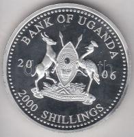 Uganda 2006. 2000Sh Ag "A labdarúgás halhatatlanjainak csarnoka - Portugália 1960-as évek"...