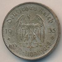 Német 3. Birodalom 1935A 5M Ag "Garnisonkirche" T:3
German Third Reich 1935A 5 Mark Ag &qu...