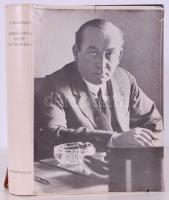 Dr. Révay József: Gömbös Gyula élete és politikája. Herczeg Ferenc előszavával. Bp., 1934, Franklin-Társulat. Kiadói dombornyomott egészvászon kötésben, védőborítóban, szövegközti képekkel gazdagon illusztrált, jó állapotú (védőborító sérült)