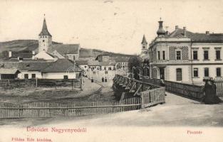 Nagyenyed market place, bank