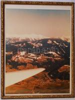 5 db fotó vitorlás repülőkről, üvegezett kereteben, legnagyobb: 38×42 cm