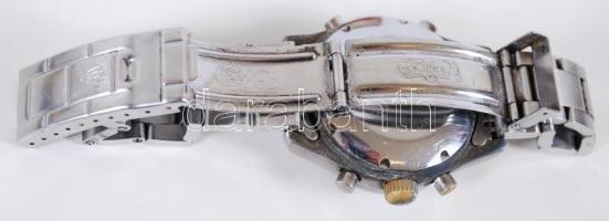 Rolex replika karóra eredeti dobozában / 
Rolex replica watch in box