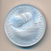 Szovjetunió 1991. "Gagarin - Az első ember a holdon" Al emlékérem T:BU tanúsítvánnyal
Sovi...