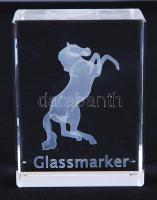 Lovat ábrázoló kristálytömb díszdobozban, 8x6x3cm