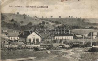 MÁV állomás tisztviselői házakkal (EM)