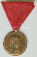 1898. "Jubileumi Emlékérem Fegyveres Erő Számára / Signum memoriae (AVSTR)" Br érem mellszalaggal T:2 Hungary 1898. Commemorative Jubilee Medal for the Armed Forces with ribbon C:XF