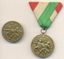 Berán Lajos (1882-1943) 1943. "Leventeverseny" Br díjérem mellszalaggal + Br emlékérem T:2,2-