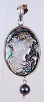 Gyöngyház camea ezüst (Ag) foglalatban /  Nacre cameo pendant in silver frame, 5cm, 5,6gr