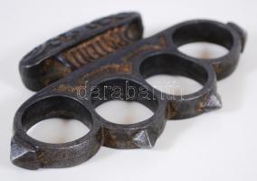 Cca 1900 fém boxer, "Patent Boxer" felirattal, fogóján díszített mintákkal, h:11 cm