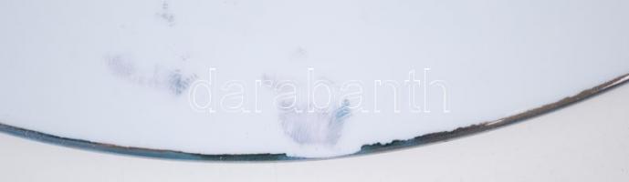 Jelzett, kínai tányér, kézzel festett, apró máz hibával, d:26 cm