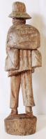 Vándorló zsidó férfi, faragott fa, apró lepattanással, jelzés nélkül, m:40 cm