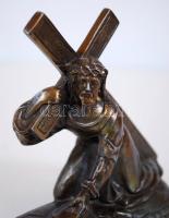 IX. Stáció, Jézus elesik a kereszttel. Fém öntvény, m:13, h:13 cm