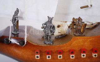 Vikin hajós lámpa, jelzett Elektro Fisher Wien, működik, 35×30 cm