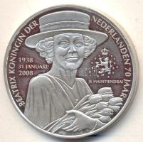 Hollandia 2001. "Beatrix, Hollandia királynője" Ag emlékérem (24.6g/0.925) T:PP Netherlands 2001. "Queen Beatrix" Ag commemorative medallion (24.6g/0.925) C:PP