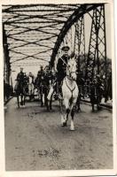 Komárom entry of the Hungarian troops, Horthy, So.Stpl