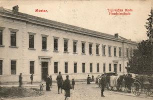 Bosznia: Mostar kereskedelmi iskola