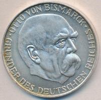 NSSK 1971. &quot;Császárság kikiáltásának 100. évfordulója - Otto Von Bismarck&quot; Ag(1000)/25,19g emlékérem (40mm) T:BU GFR 1971. &quot;100th Anniversary proclamation of German Empire - Otto Von Bismarck&quot; Ag(1000)/25,19g medallion (40mm) C:BU