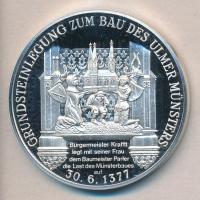 NSZK 1977. "600 éves az Ulmi Székesegyház" Ag emlékérem (24.64g/1000/40mm) peremén jelzéss...