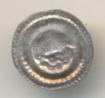 1180-1240. Bracteata Ag "III. Béla - IV. Béla" (0.24g) T:3 Hungary 1180-1240. Bracteata Ag "Bela III/IV" (0.24g) C:F Huszár 192., Unger 122.