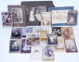 cca 1880-1900 19 db gyermekfotó, keményhátú fotó / Vintage photos of children