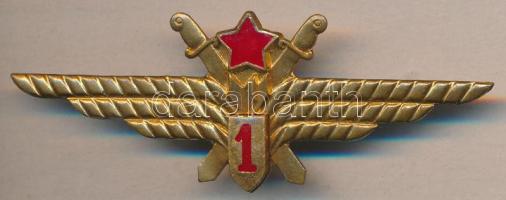 1975. zománcozott 1. osztályos megfigyelő jelvény, felcsavarozható is T:2 1975. First class navigator badge C:XF