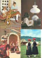 32 db modern folklór- és üdvözlőlap / 32 modern folklore cards and greeting cards