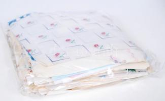 95 darabos szalvétagyűjtemény