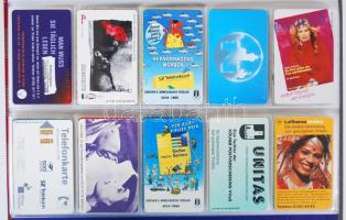 372 darabos szép német telefonkártya-gyűjtemény gyűrűs berakóban. Mind különböző / German phonecards...