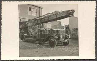 Cca 1930 Debreceni Rába Krupp darus-tűzoltóautó, 9×8 cm/ Old Raba Krupp fire engine with crane