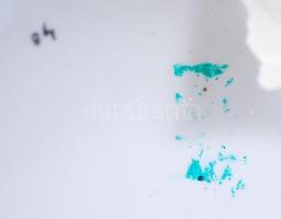 Restaurátor tétel, összesen 5 db: mini váza pár, mini madaras kosár, kis virágos kosár, kis fiú és a...